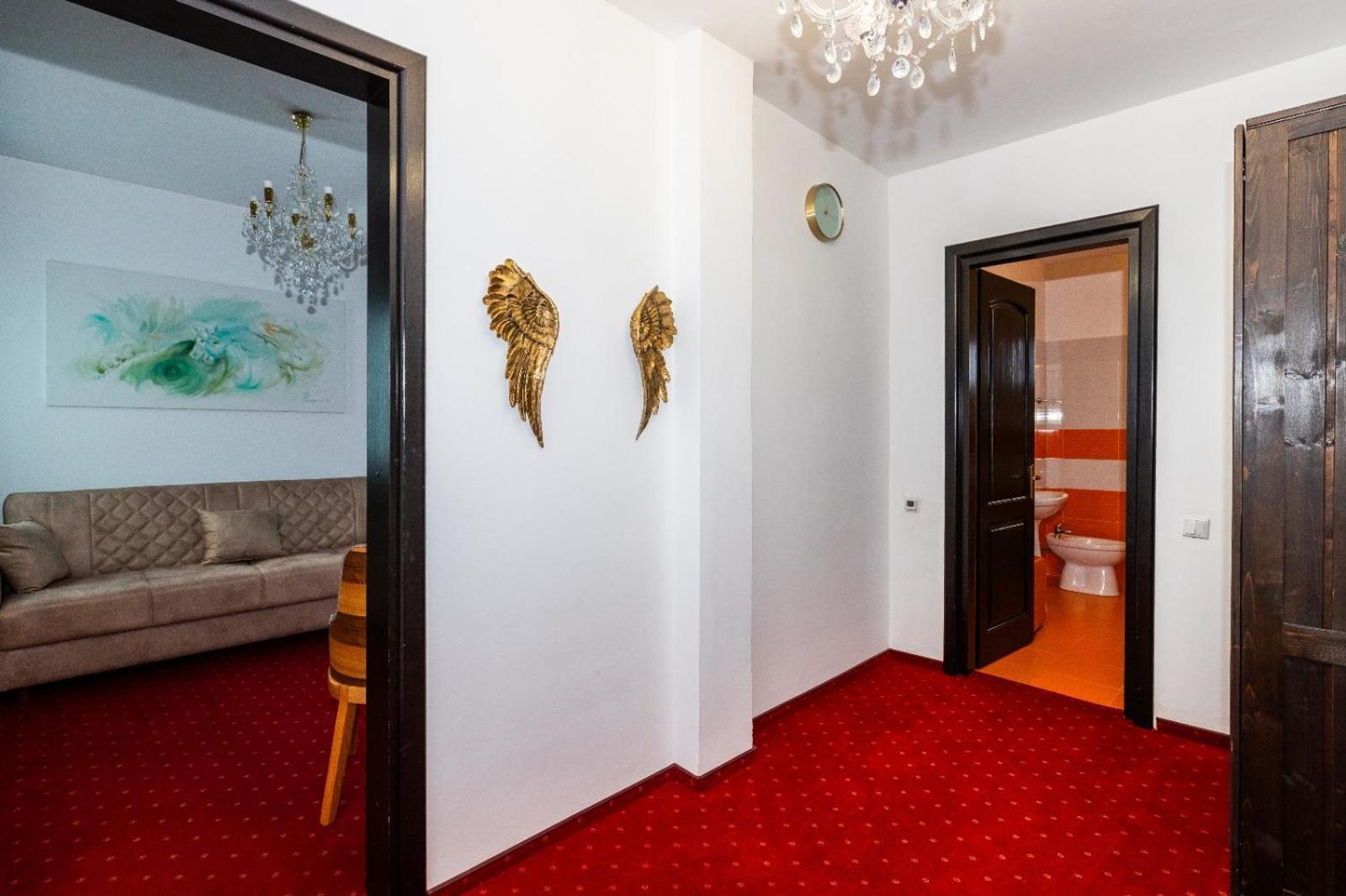 Vila Luca-Hotel Şirnea Esterno foto